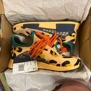 Pharrell Williams x Adidas special edition retro cheetah print shoes. NWT in BOX